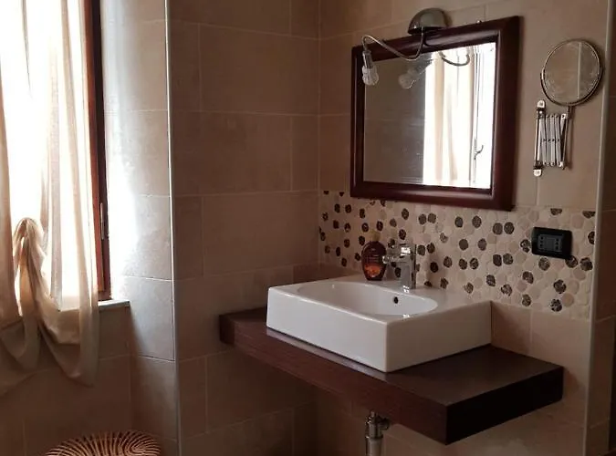 Dueterre & Host * Amelia