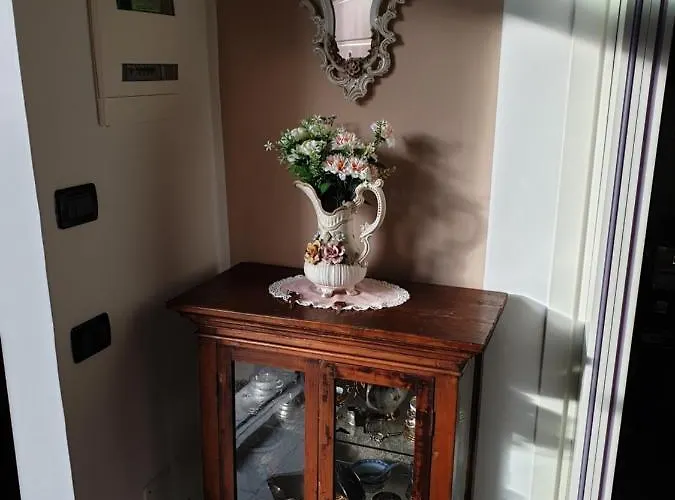 Dueterre & Host * Amelia