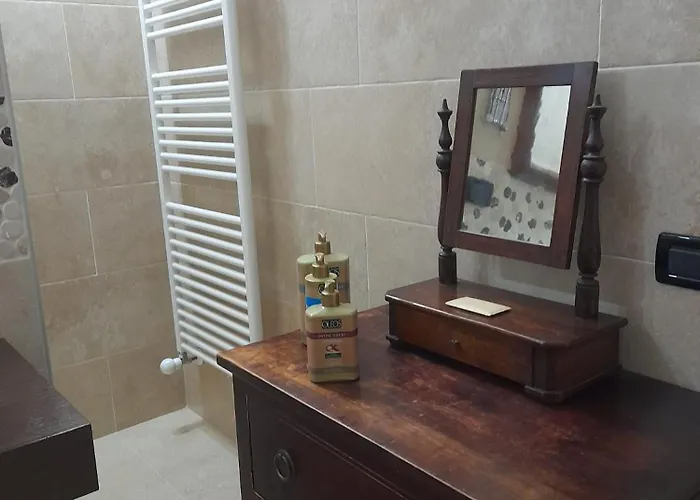 Dueterre & Host * Amelia